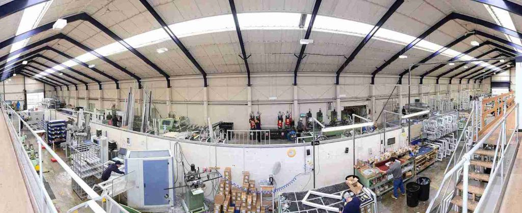 Fisheye view from the top of the warehouse.