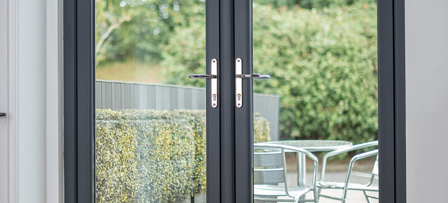 Deceuninck flush French door