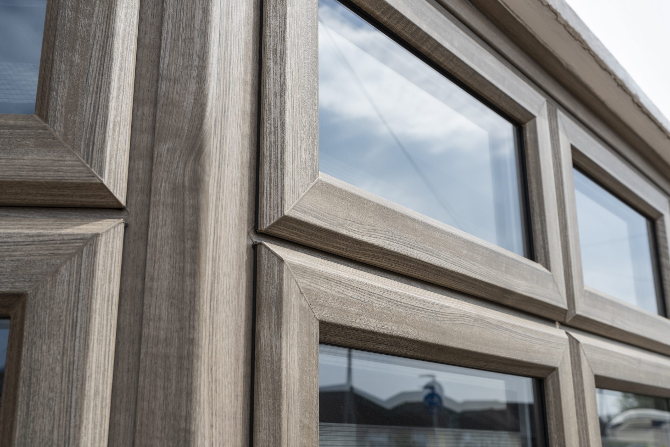 2500 Heritage Chamfered Windows